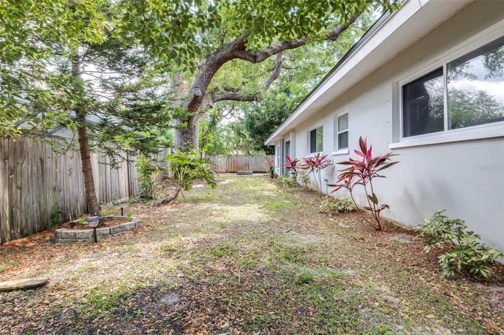 En Venta: $475,000 (3 camas, 2 baños, 1665 Pies cuadrados)