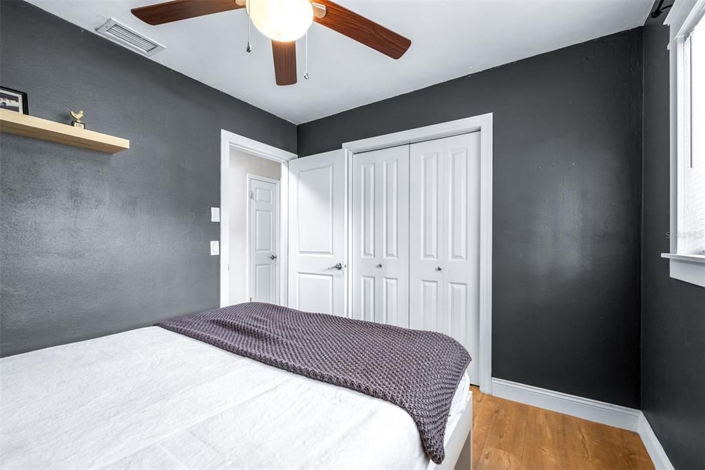 En Venta: $475,000 (3 camas, 2 baños, 1665 Pies cuadrados)