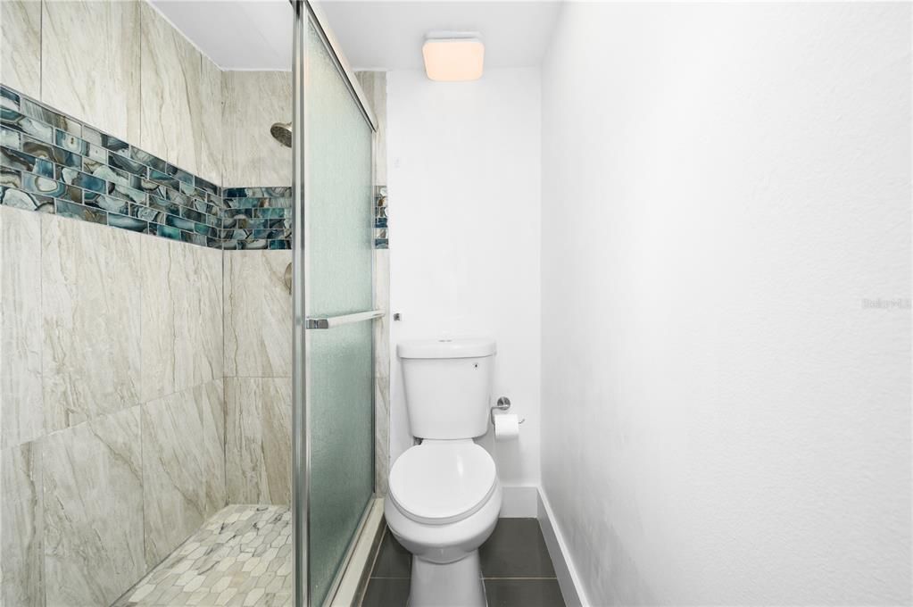 For Sale: $115,000 (2 beds, 2 baths, 1226 Square Feet)