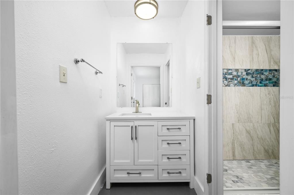 For Sale: $115,000 (2 beds, 2 baths, 1226 Square Feet)