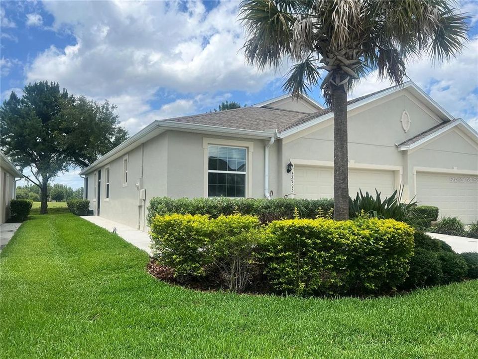 For Rent: $2,200 (2 beds, 2 baths, 1557 Square Feet)