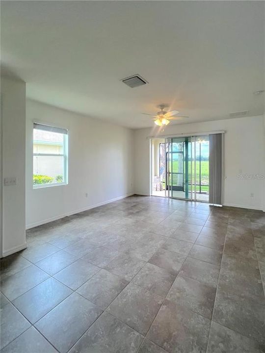 For Rent: $2,200 (2 beds, 2 baths, 1557 Square Feet)