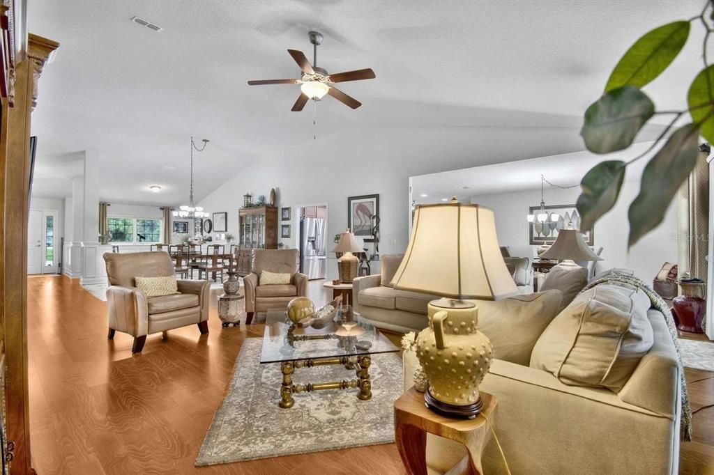 For Sale: $480,200 (4 beds, 3 baths, 3079 Square Feet)