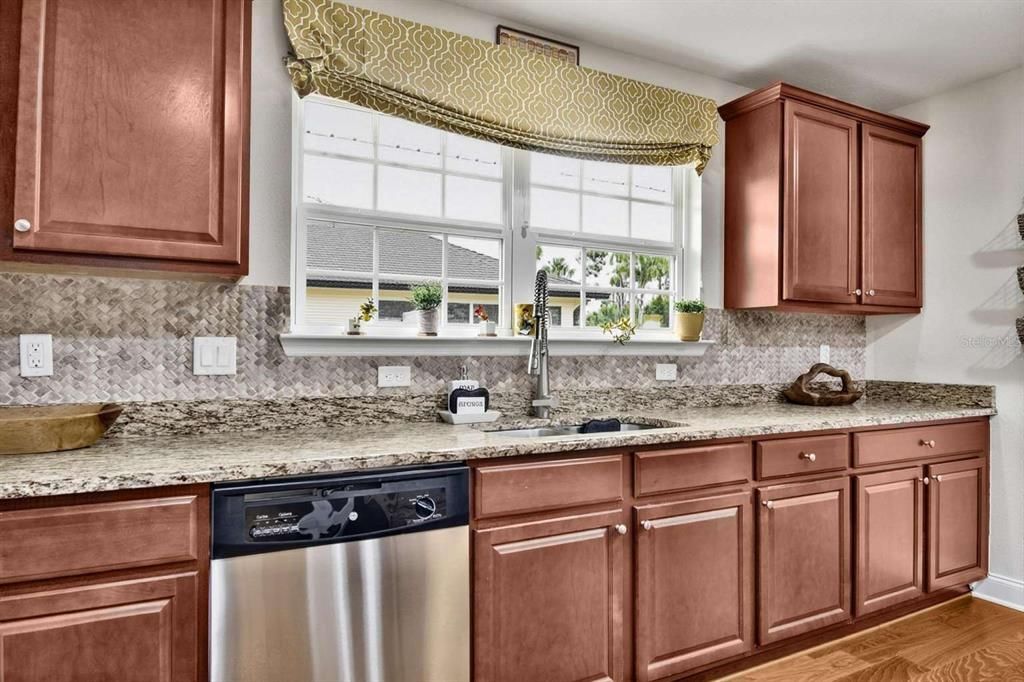 For Sale: $480,200 (4 beds, 3 baths, 3079 Square Feet)