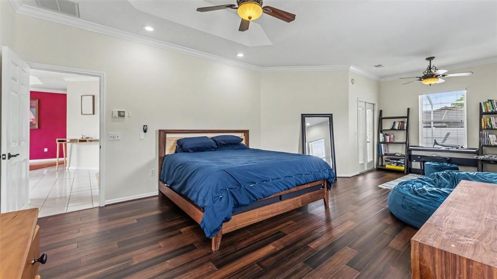 En Venta: $549,000 (4 camas, 3 baños, 2869 Pies cuadrados)