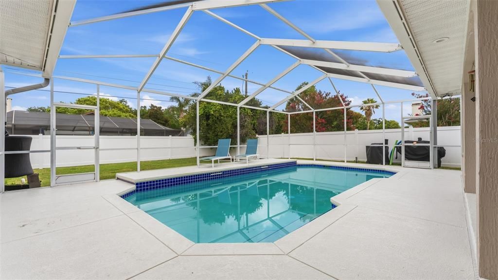En Venta: $549,000 (4 camas, 3 baños, 2869 Pies cuadrados)