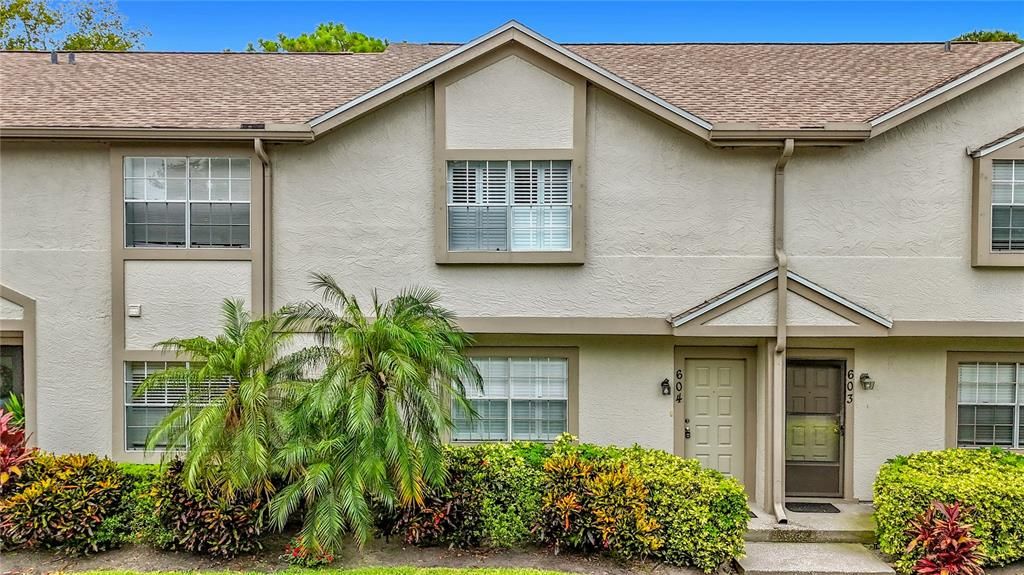 For Sale: $230,000 (3 beds, 2 baths, 1230 Square Feet)