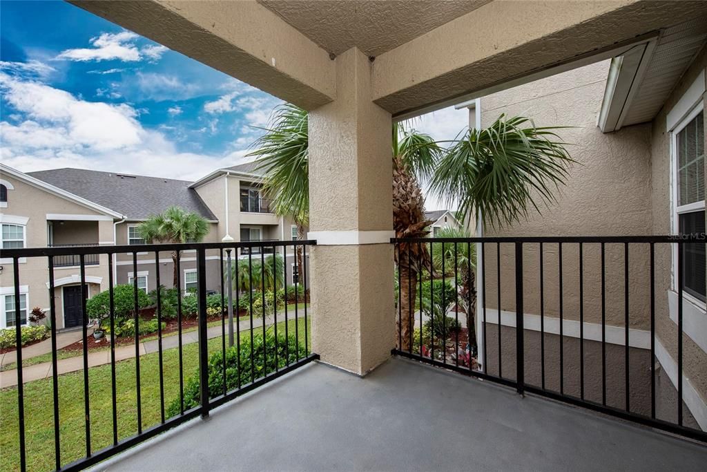 For Rent: $2,100 (3 beds, 2 baths, 1423 Square Feet)