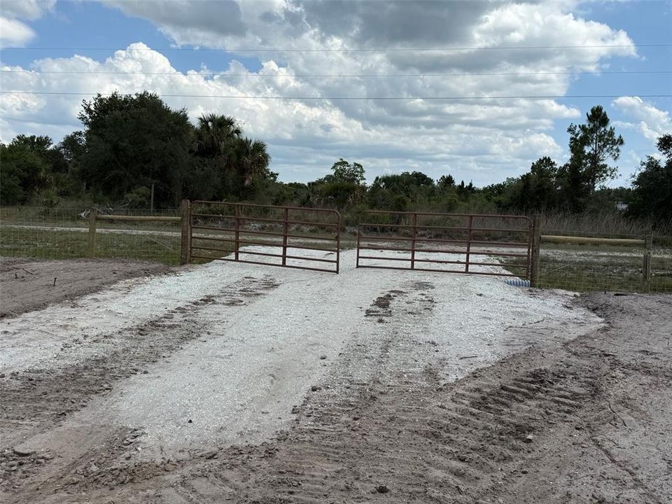 En Venta: $49,900 (1.25 acres)
