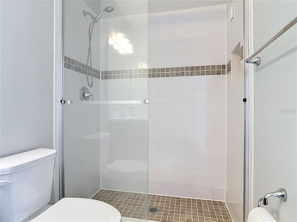 На продажу: $625,000 (4 спален, 3 ванн, 2398 Квадратных фут)