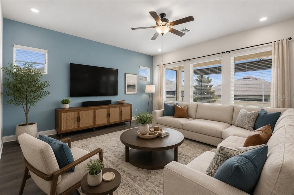 For Sale: $747,000 (5 beds, 4 baths, 3435 Square Feet)