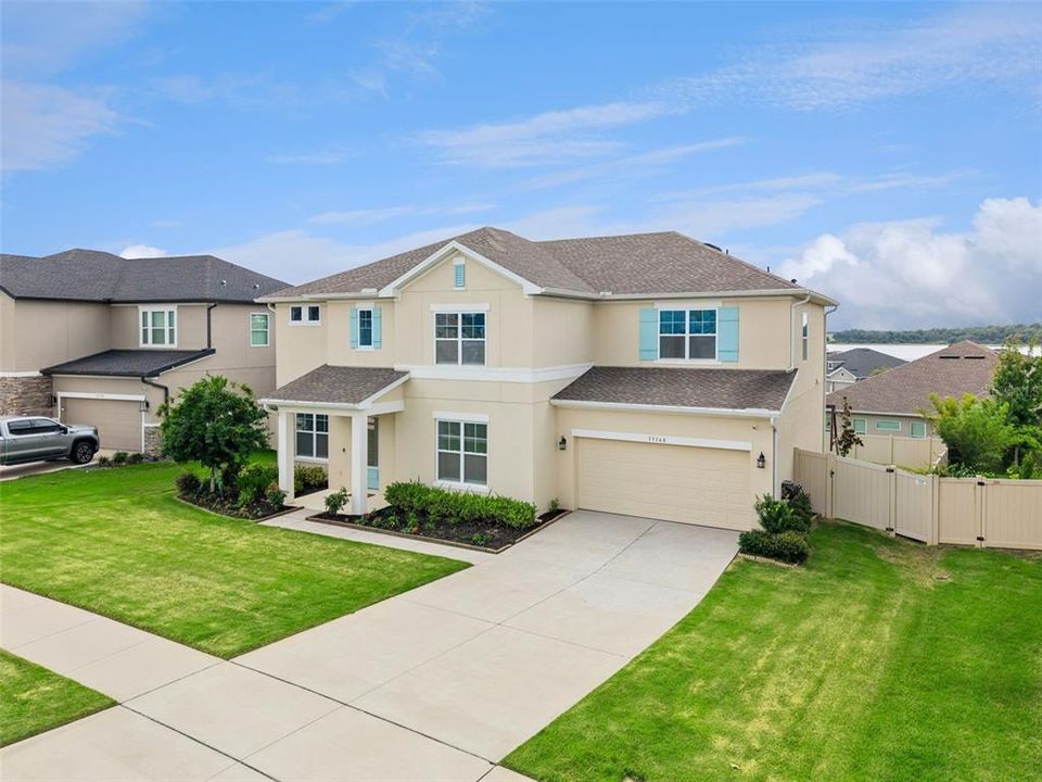 For Sale: $747,000 (5 beds, 4 baths, 3435 Square Feet)
