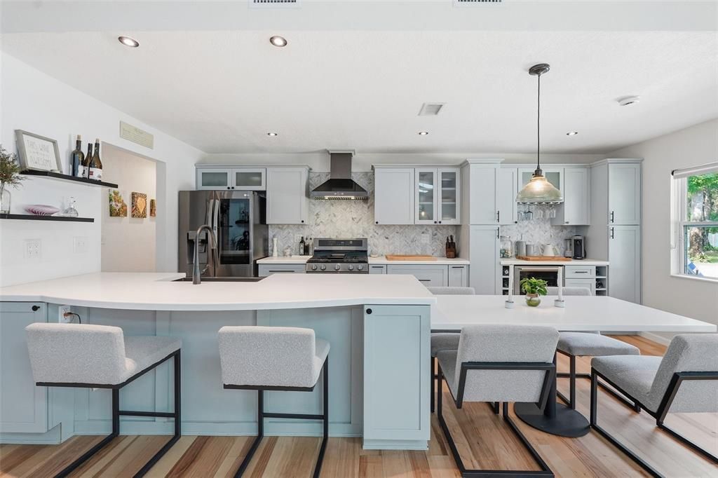 For Sale: $500,000 (3 beds, 2 baths, 1443 Square Feet)