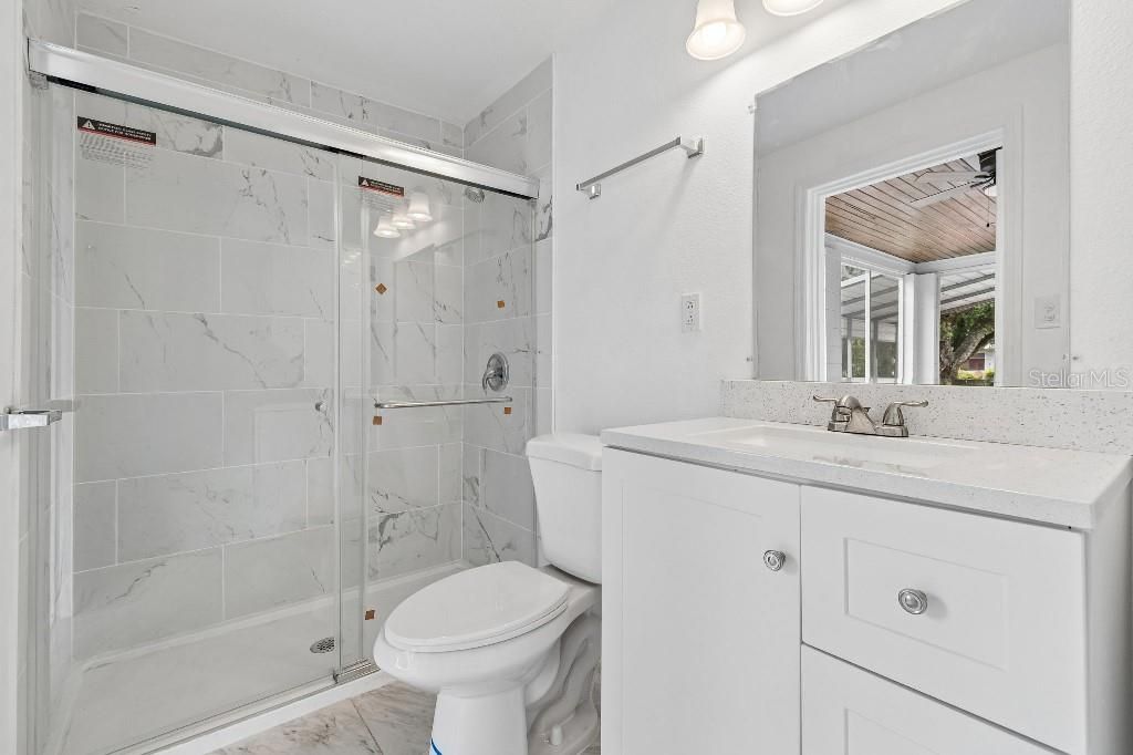 For Sale: $369,000 (4 beds, 2 baths, 1295 Square Feet)