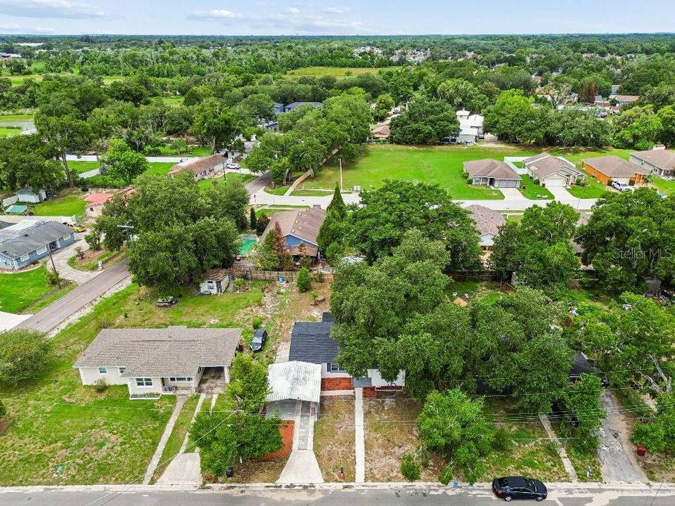 For Sale: $369,000 (4 beds, 2 baths, 1295 Square Feet)