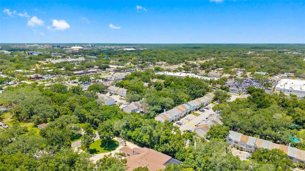 For Sale: $185,000 (2 beds, 2 baths, 1036 Square Feet)