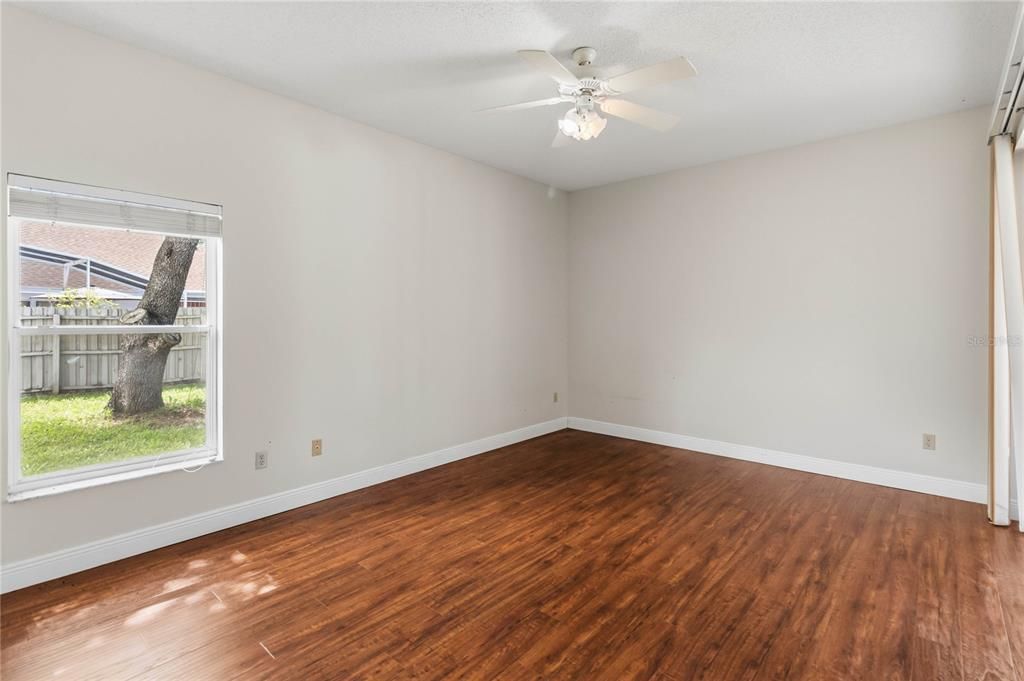 For Sale: $542,500 (4 beds, 2 baths, 2436 Square Feet)