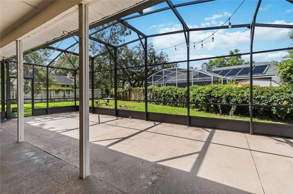For Sale: $542,500 (4 beds, 2 baths, 2436 Square Feet)
