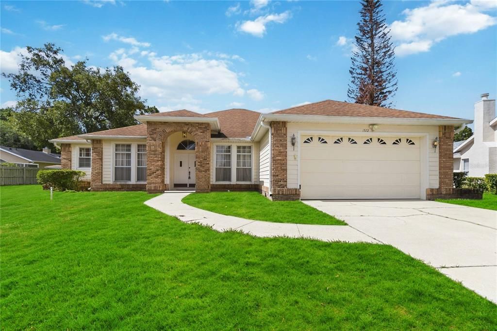 For Sale: $542,500 (4 beds, 2 baths, 2436 Square Feet)