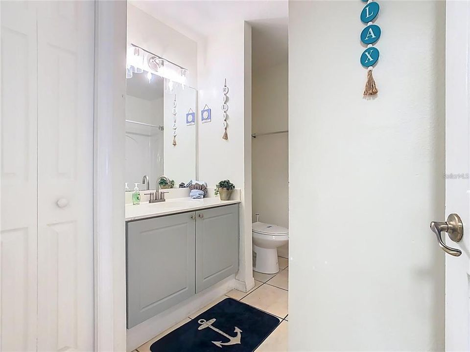 For Sale: $222,000 (3 beds, 2 baths, 1202 Square Feet)