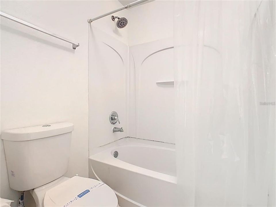 For Sale: $222,000 (3 beds, 2 baths, 1202 Square Feet)
