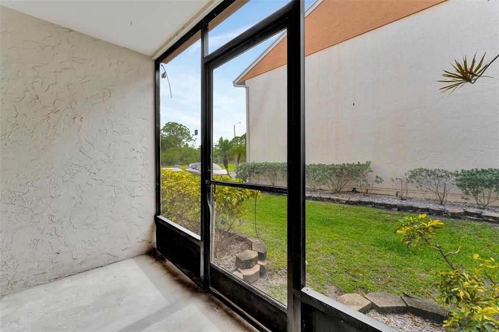 В аренду: $2,000 (2 спален, 2 ванн, 1090 Квадратных фут)