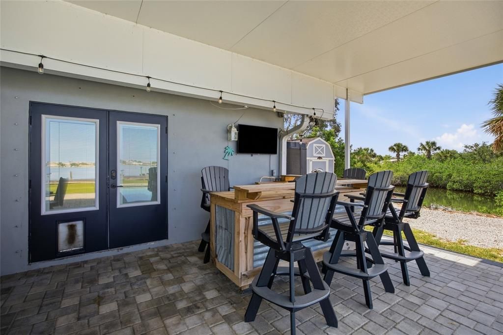 For Sale: $895,000 (4 beds, 3 baths, 3038 Square Feet)
