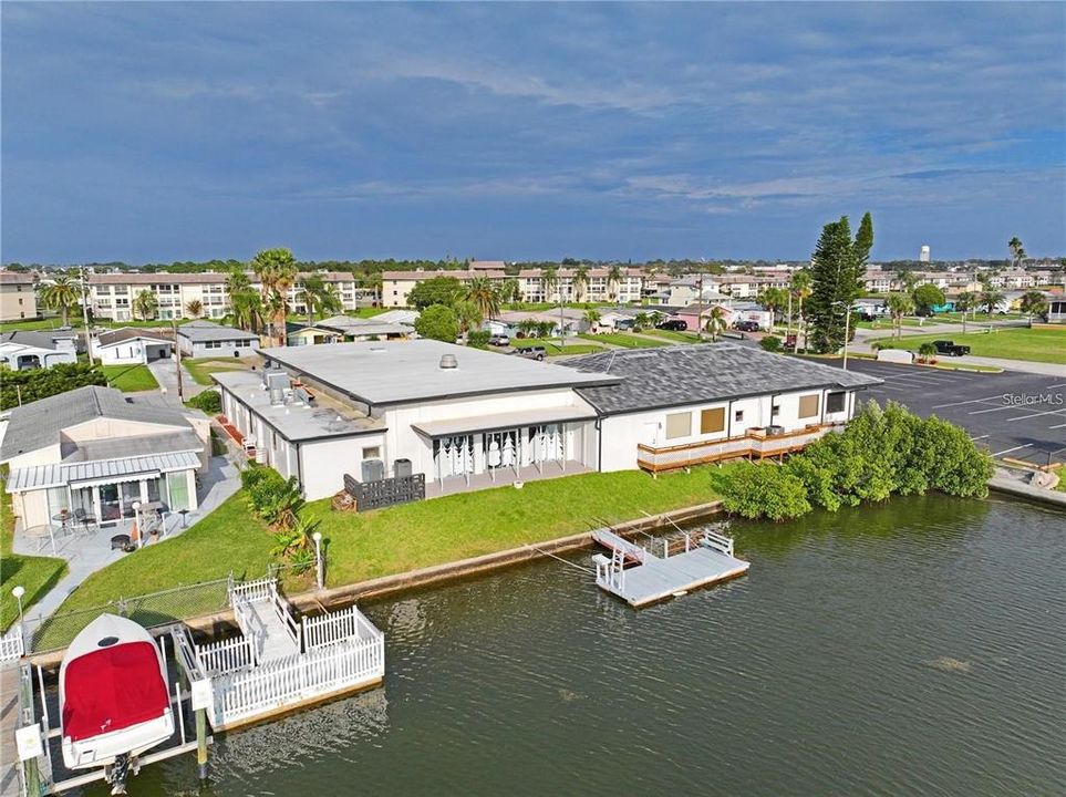 На продажу: $549,999 (2 спален, 2 ванн, 1380 Квадратных фут)