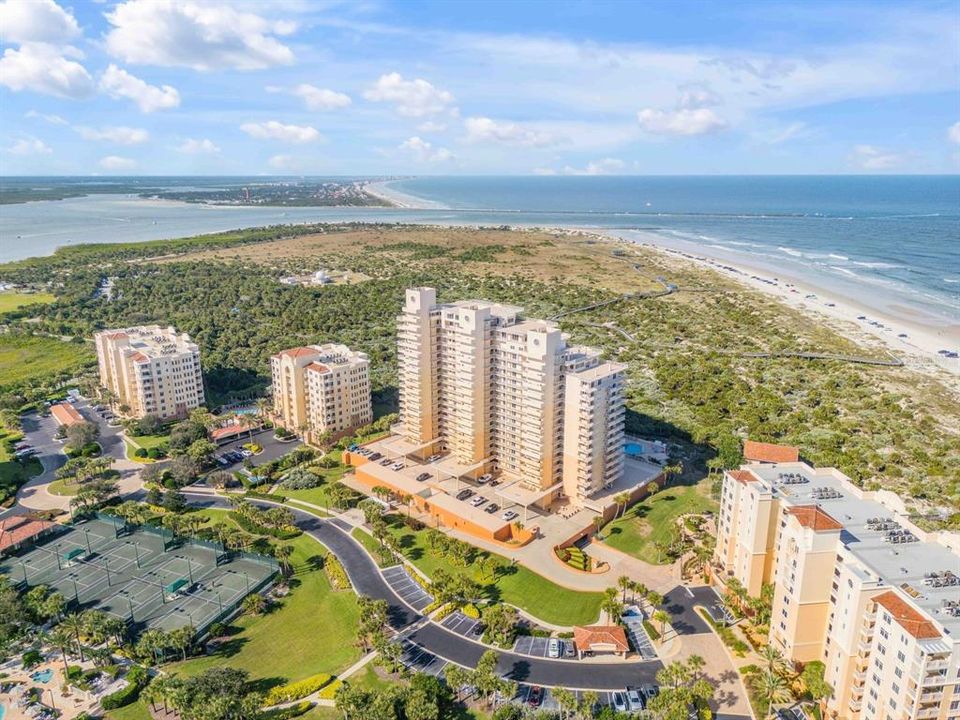 En Venta: $940,000 (2 camas, 2 baños, 1489 Pies cuadrados)