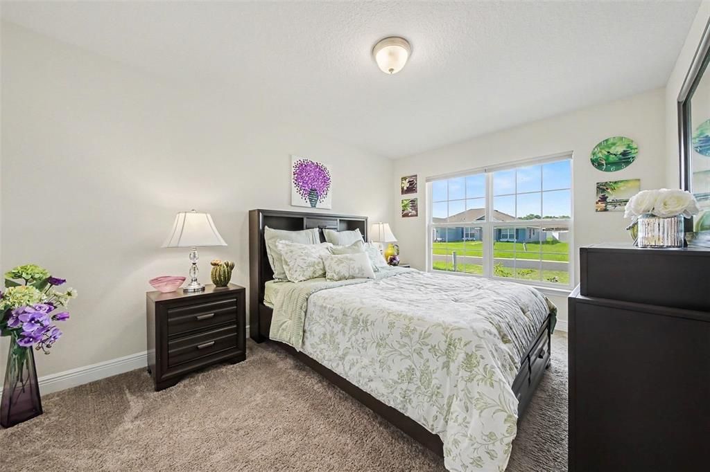 For Sale: $550,000 (4 beds, 3 baths, 3023 Square Feet)