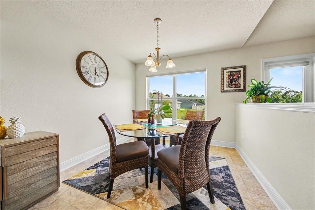 For Sale: $550,000 (4 beds, 3 baths, 3023 Square Feet)