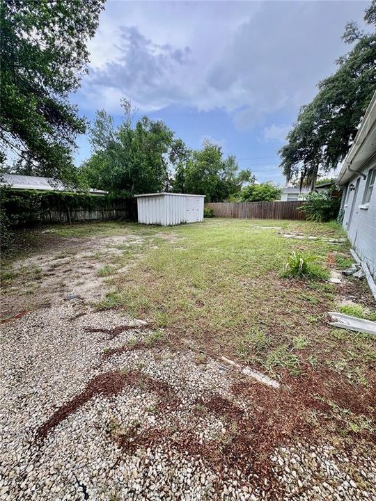 For Rent: $2,100 (3 beds, 1 baths, 1053 Square Feet)