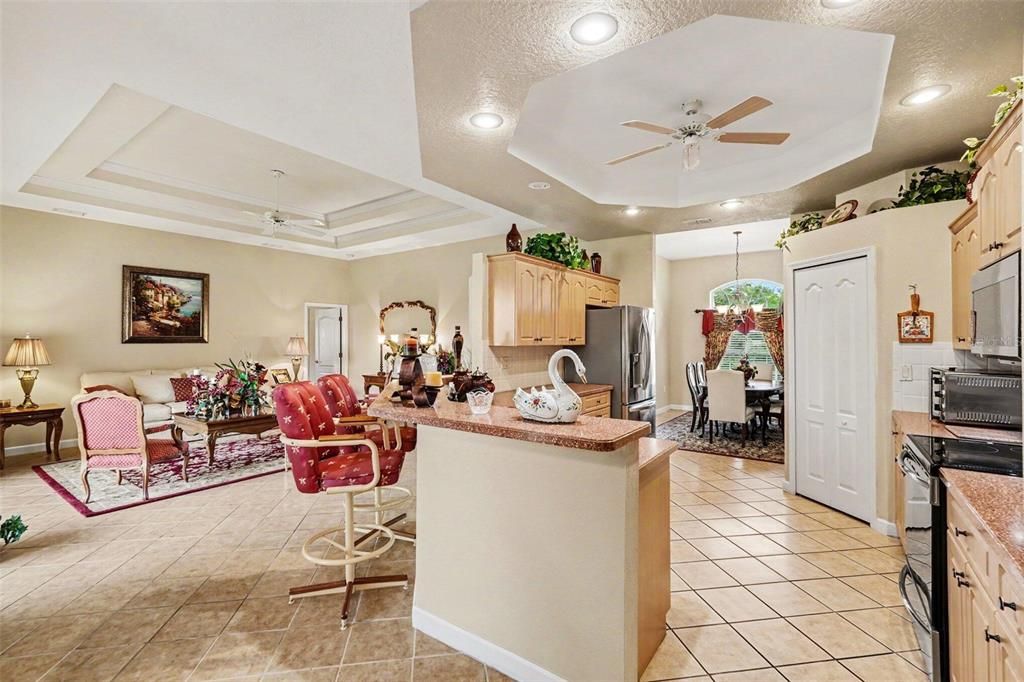 For Sale: $359,900 (3 beds, 2 baths, 2542 Square Feet)
