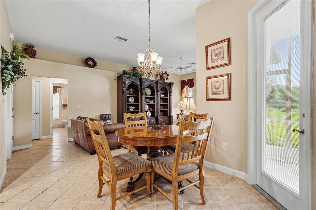 For Sale: $359,900 (3 beds, 2 baths, 2542 Square Feet)