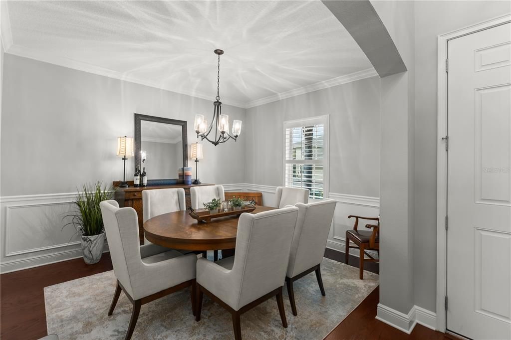 En Venta: $849,900 (4 camas, 4 baños, 3870 Pies cuadrados)