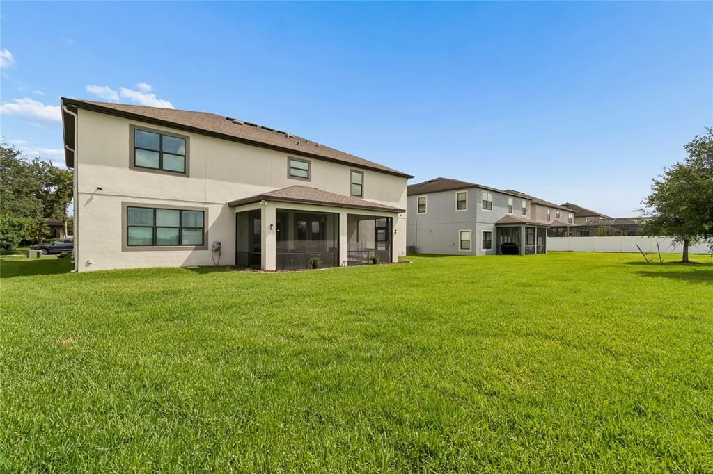 На продажу: $849,900 (6 спален, 4 ванн, 4387 Квадратных фут)