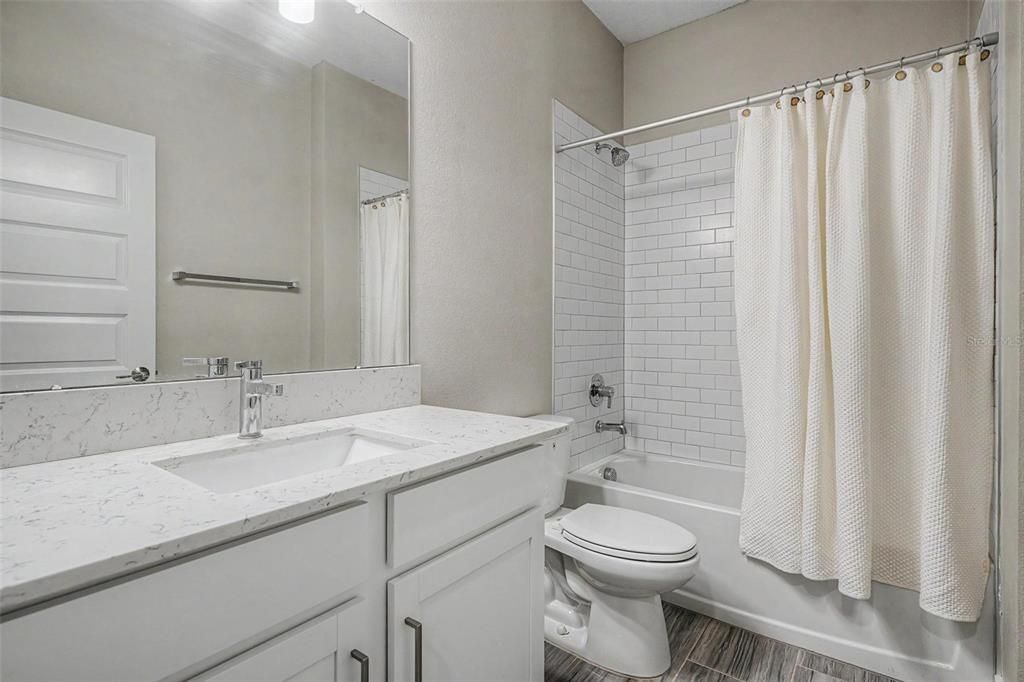 For Sale: $415,000 (3 beds, 2 baths, 1614 Square Feet)