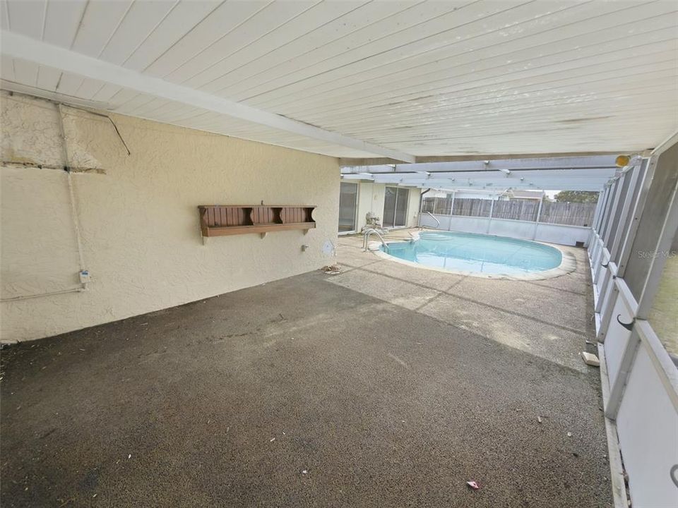 For Sale: $232,500 (2 beds, 2 baths, 1442 Square Feet)