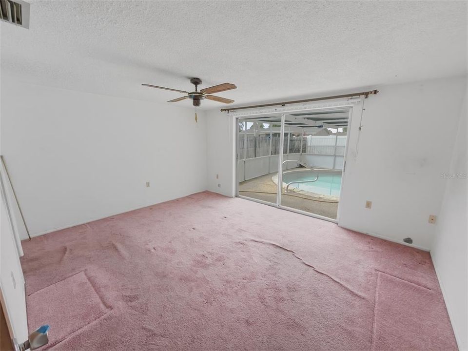 For Sale: $232,500 (2 beds, 2 baths, 1442 Square Feet)