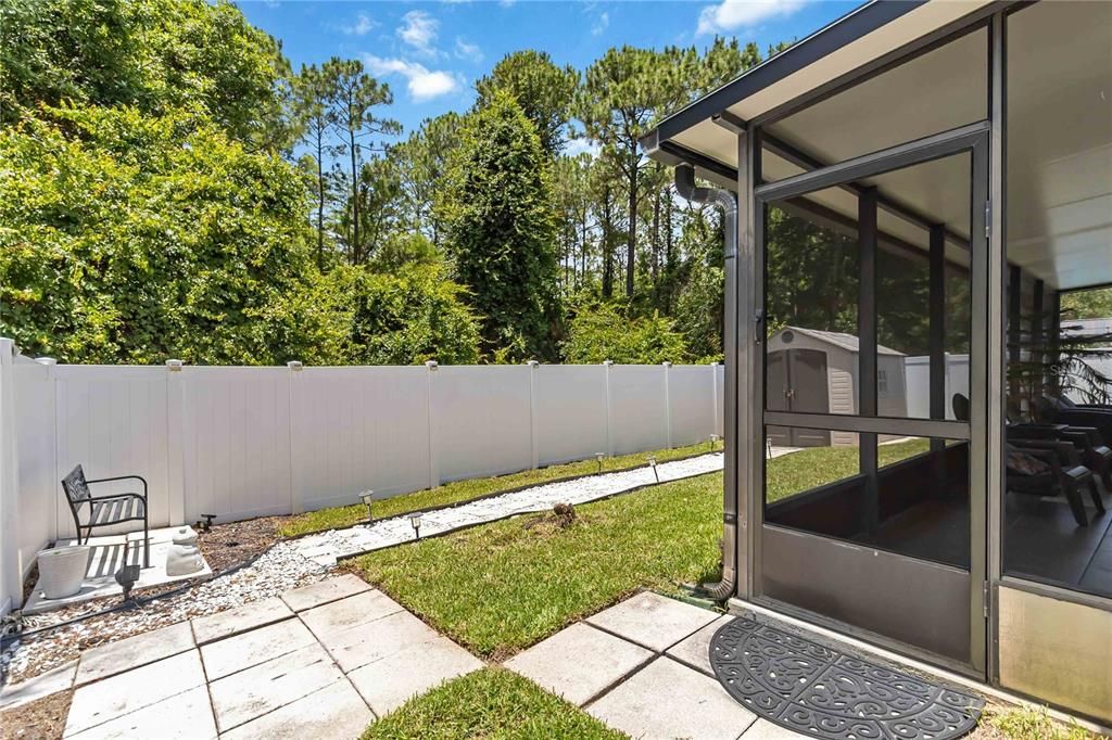 На продажу: $459,990 (4 спален, 2 ванн, 1825 Квадратных фут)