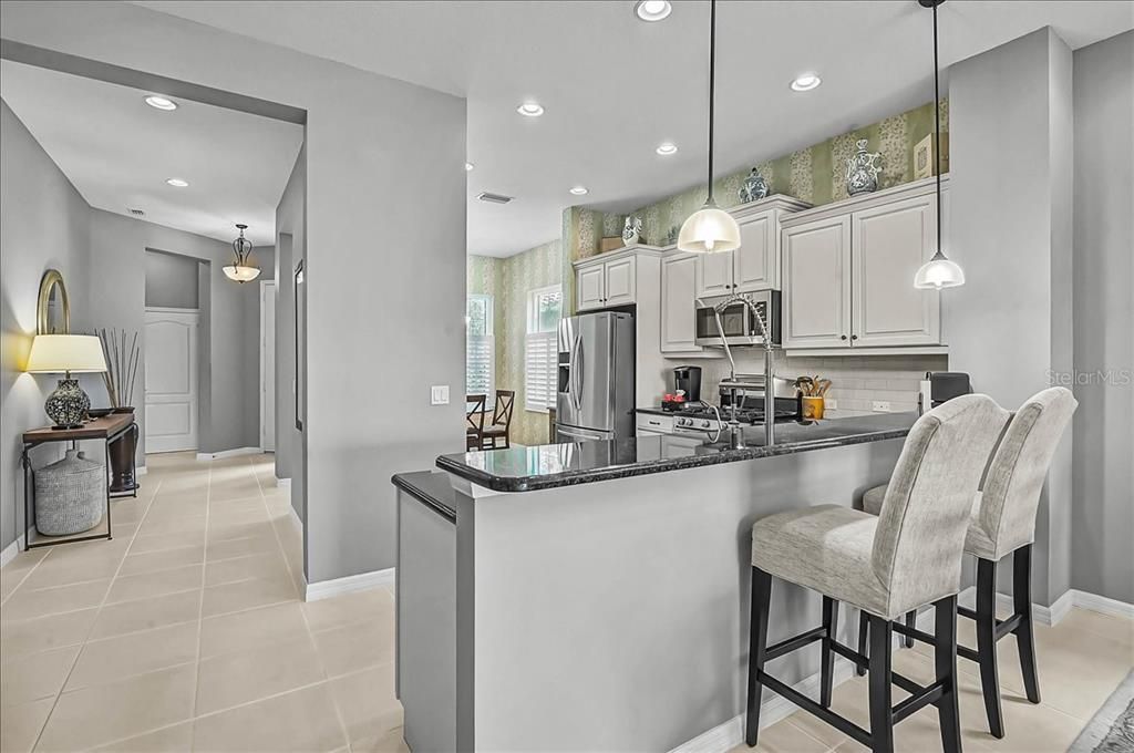 For Sale: $650,000 (2 beds, 2 baths, 1968 Square Feet)