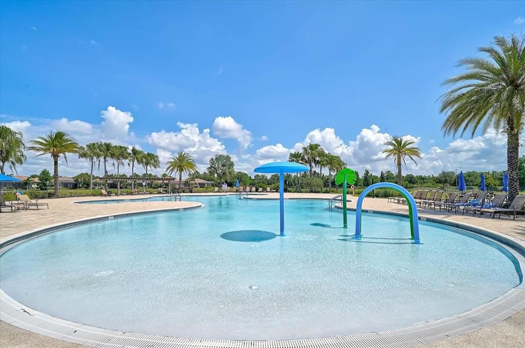 For Sale: $650,000 (2 beds, 2 baths, 1968 Square Feet)