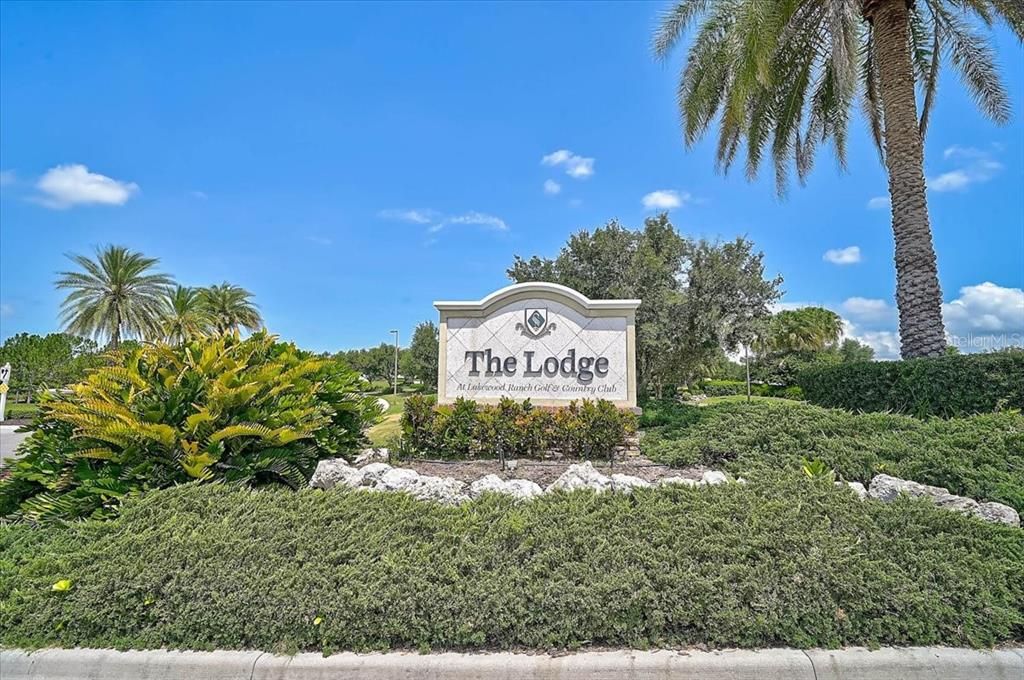 For Sale: $650,000 (2 beds, 2 baths, 1968 Square Feet)
