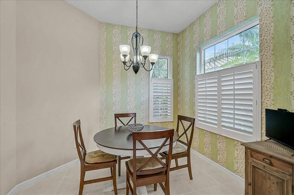 For Sale: $650,000 (2 beds, 2 baths, 1968 Square Feet)