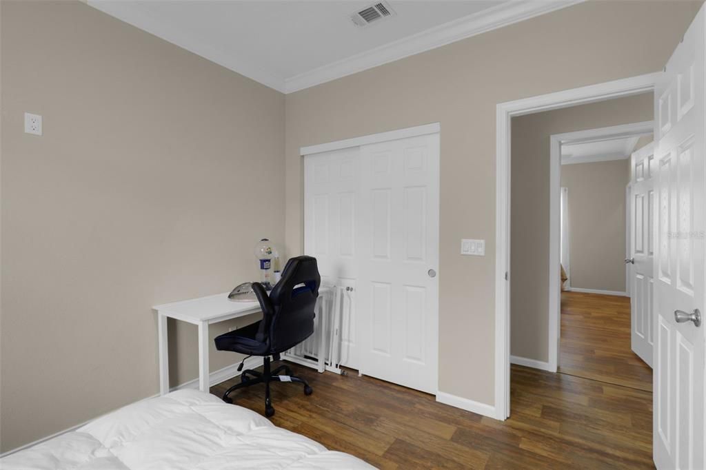 For Sale: $425,000 (3 beds, 2 baths, 1920 Square Feet)