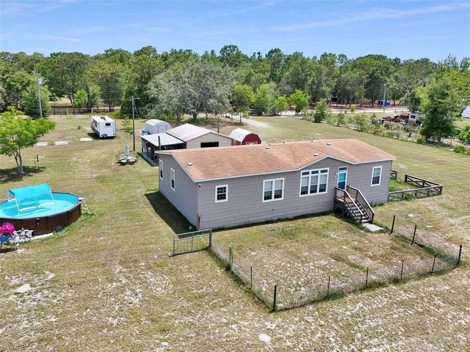 For Sale: $425,000 (3 beds, 2 baths, 1920 Square Feet)