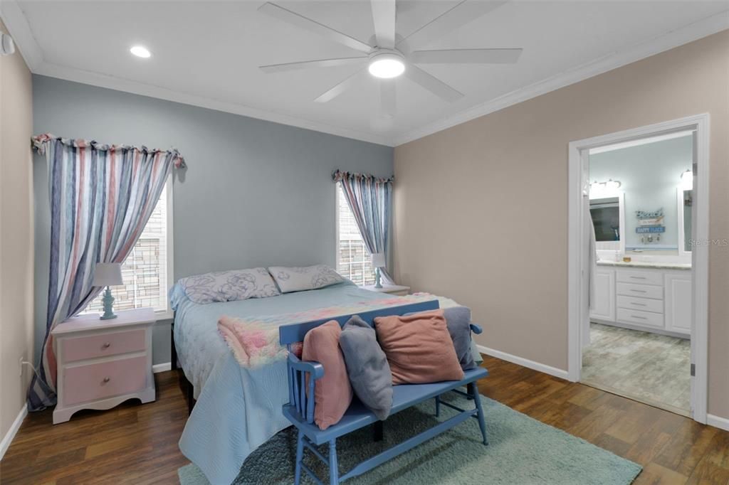 For Sale: $425,000 (3 beds, 2 baths, 1920 Square Feet)