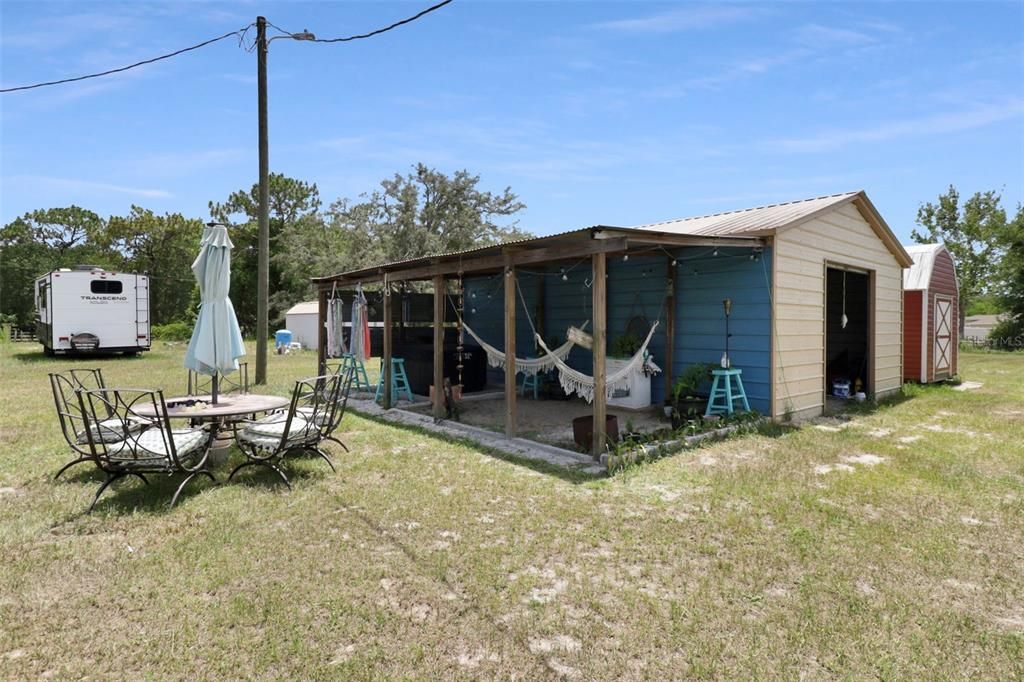 For Sale: $425,000 (3 beds, 2 baths, 1920 Square Feet)