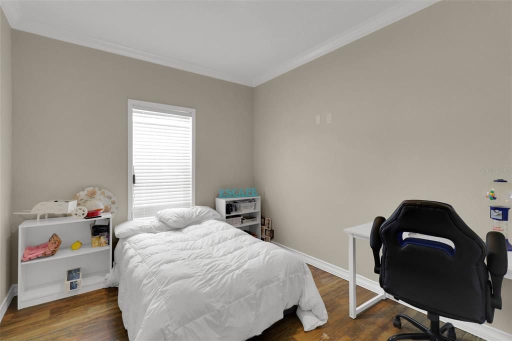 For Sale: $425,000 (3 beds, 2 baths, 1920 Square Feet)