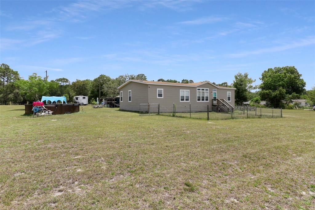 For Sale: $425,000 (3 beds, 2 baths, 1920 Square Feet)